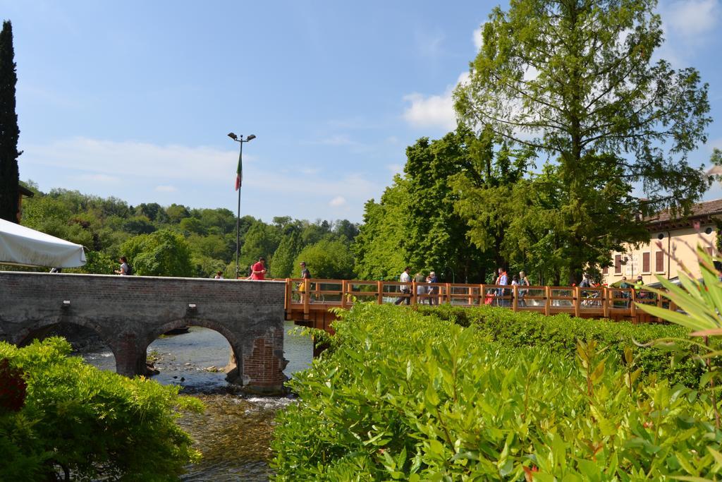 Le Finestre Su Borghetto Hotel Valeggio sul Mincio Exterior photo